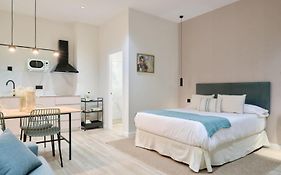 Romantic Apartment N.4 Oceanografico Virkin Suites